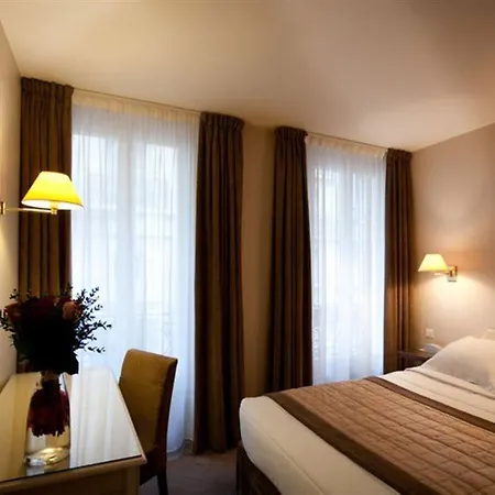 Hotel Magda Champs Elysées Paris