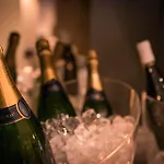 Magda Champs Elysees 3* Paris