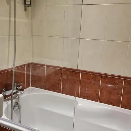 Magda Champs Elysees ホテル パリ