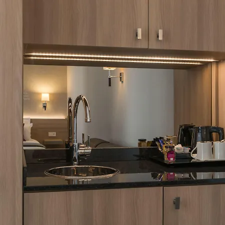 Magda Champs Elysees 3* Paris