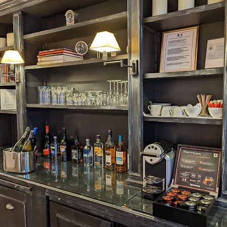 Hotel Magda Champs Elysees Paris