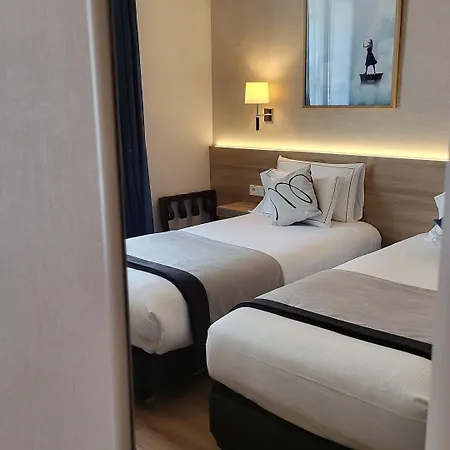 Magda Champs Elysees Hotel Paris