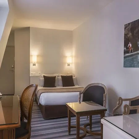 Magda Champs Elysees Hotel 3*