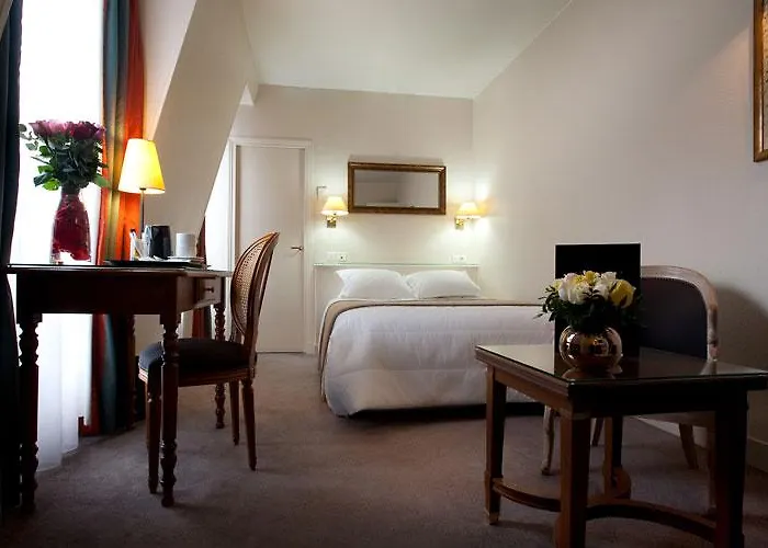 Magda Champs Elysees 3* Paris