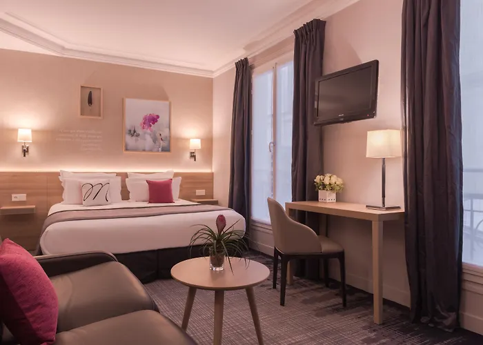 Magda Champs Elysees 3* 파리