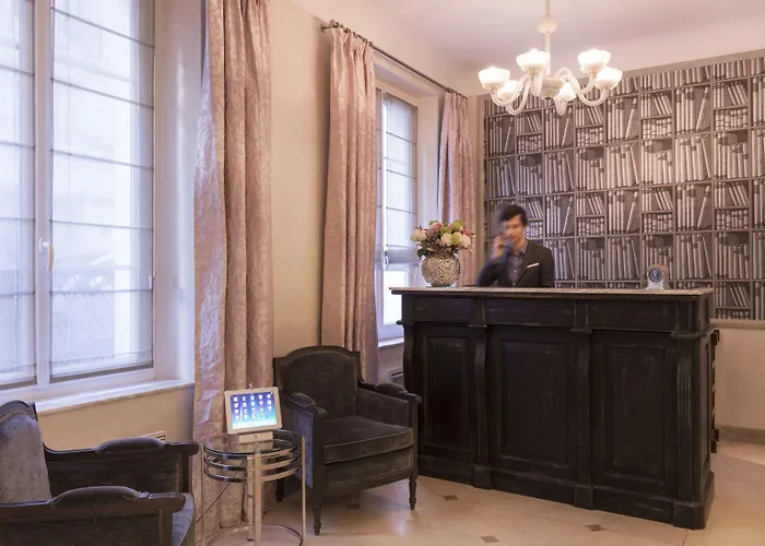 Magda Champs Elysees 3*