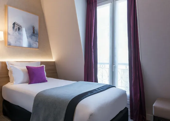 Magda Champs Elysees 3* Paris