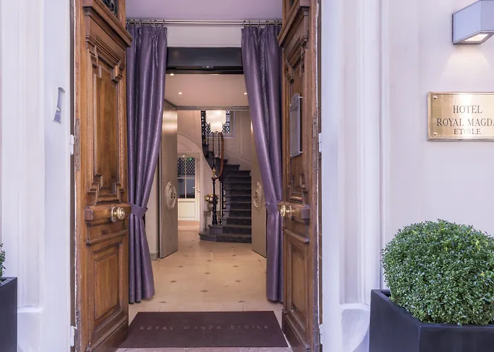 Magda Champs Elysees 3* Paris