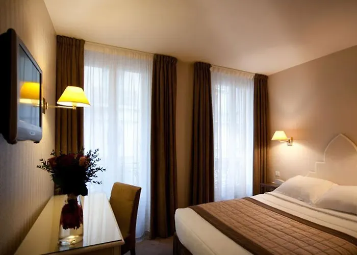 Otel Magda Champs Elysees Paris