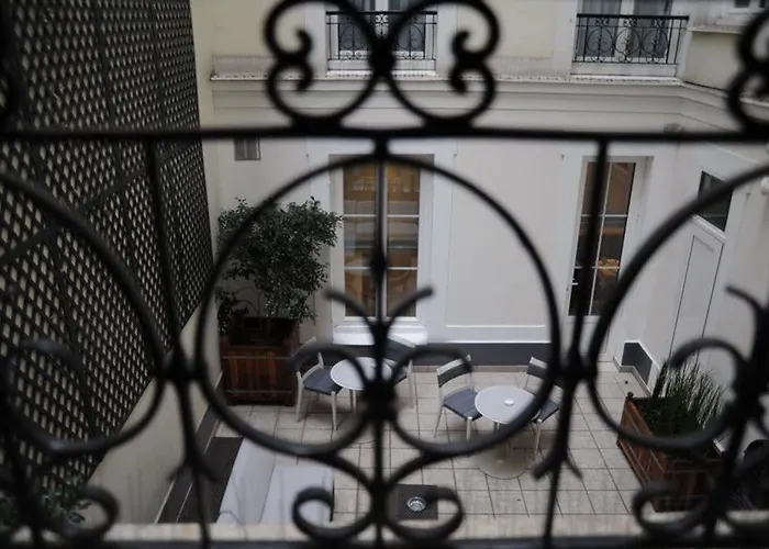 Magda Champs Elysees Otel