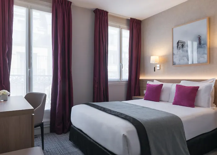 Hotel Magda Champs Elysées 3*